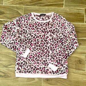 Women’s leopard sweatshirt